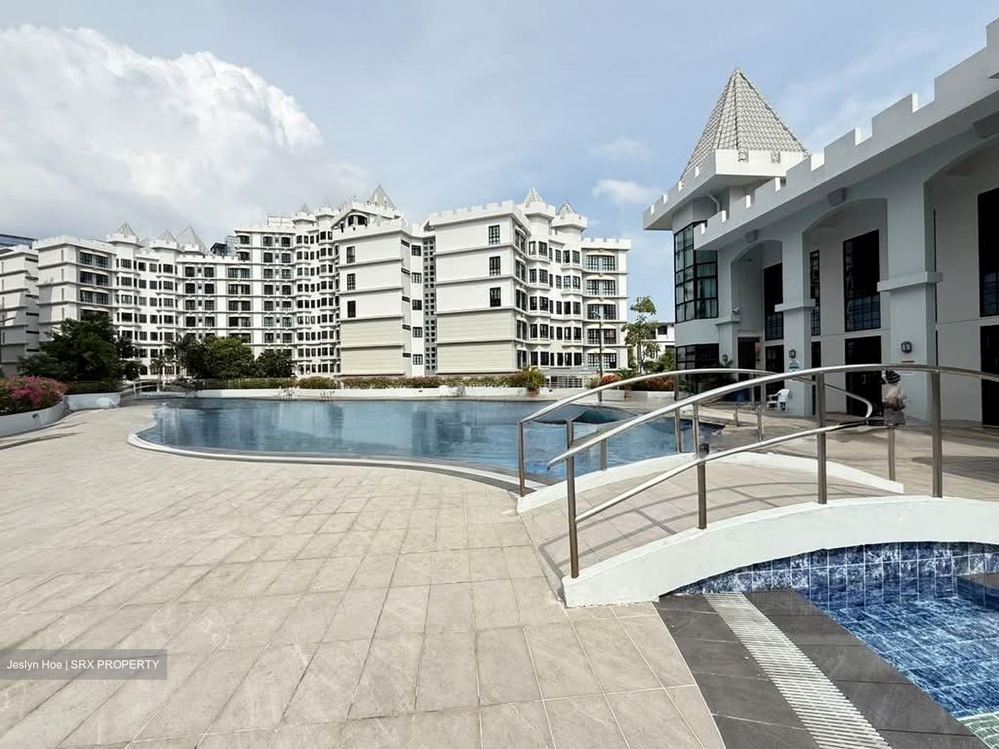 Chiltern Park (D19), Condominium #568267811